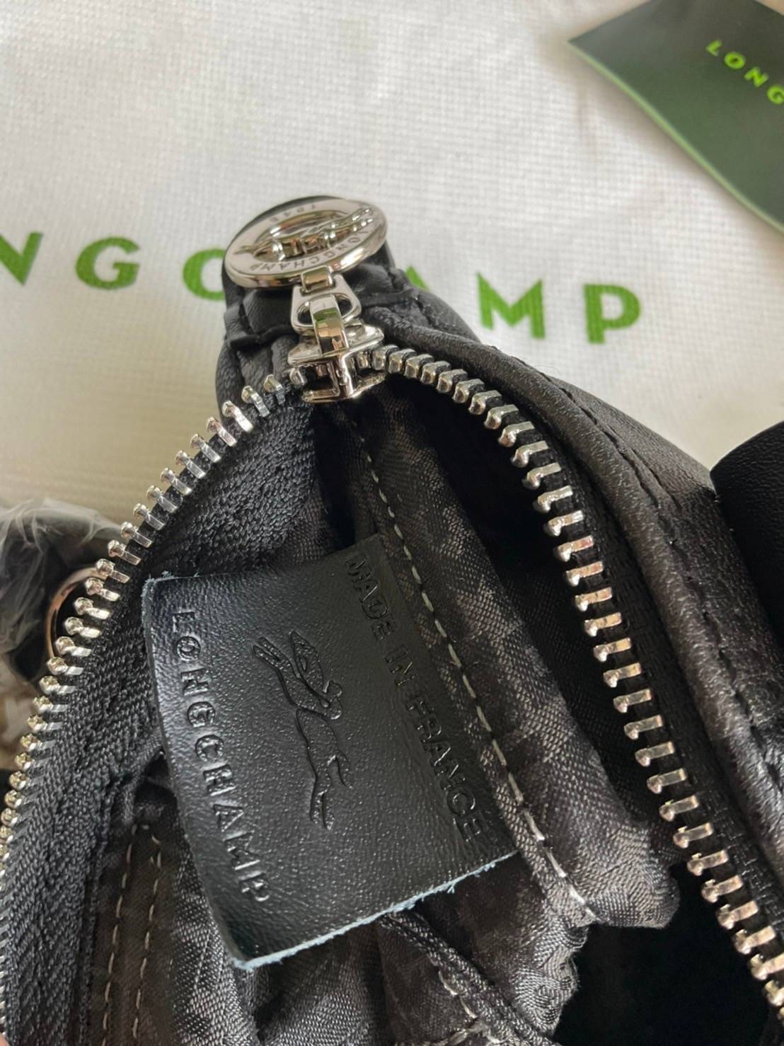 Longchamp Le Pliage Lgp Mini Tote - กระเป๋าถือขนาดเล็ก วัสดุหนังเมทิส หรือ หนังแกะ - น้ำหนักเบา จุของได้เยอะ เปิด-ปิดด้วยซิปสะดวกใช้