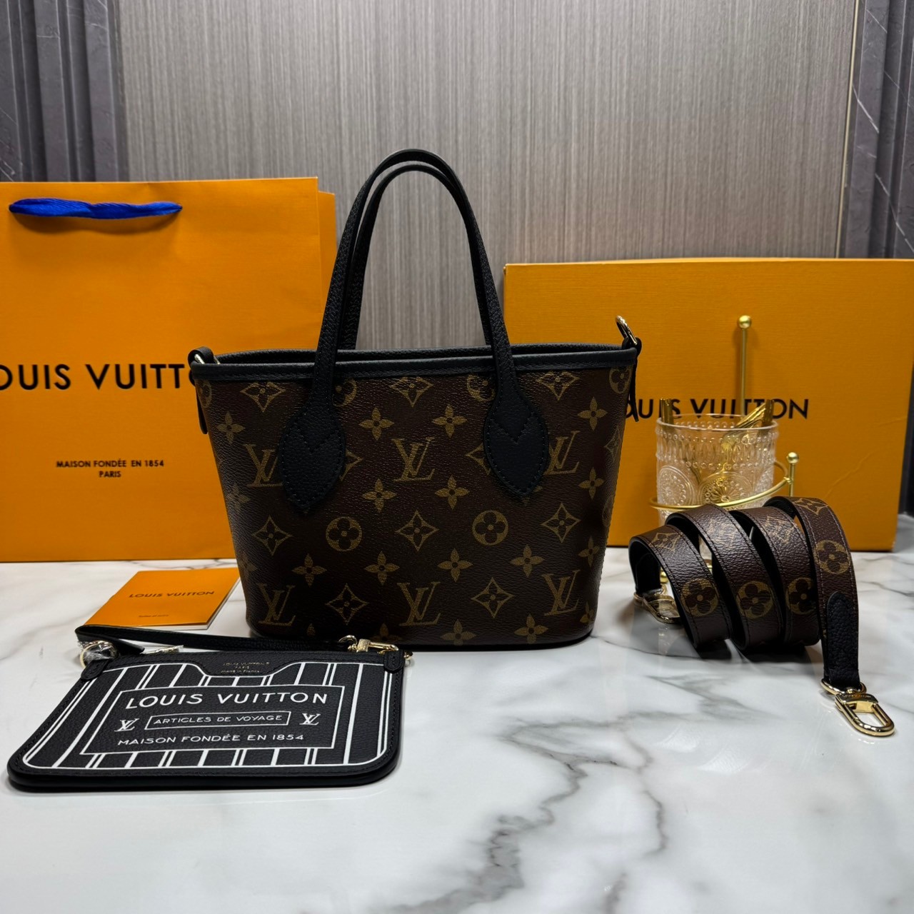 เกรดเทพ Top ORI | LV Neverfull Bandoulière Inside Out BB Bag กระเป๋าทรงโท้ทไซส์เล็ก พร้อมใบลูก กลับใช้งานได้ 2 ด้าน เกรดดีสุด หนังแท้ แคนวาสแท้