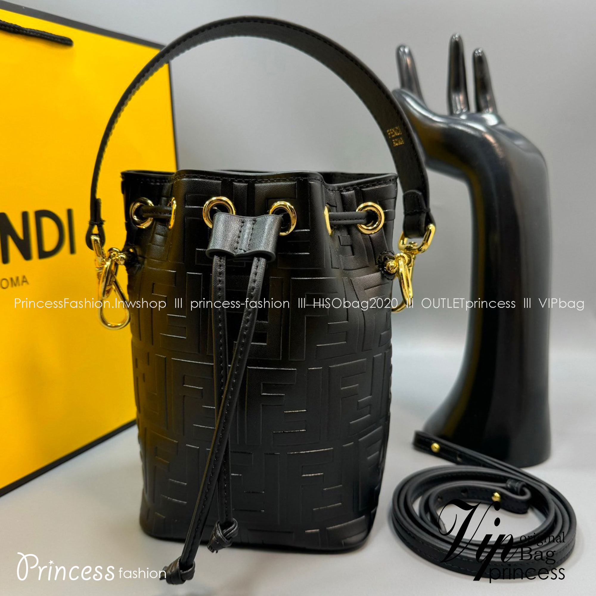 พร้อมส่ง 3 สี FENDI Mon Tresor Black leather mini-bag / FENDI Bucket Bag กระเป๋าสะพายทรงบัคเก็ตงานหนังเต็มใบ ไซส์มินิ เกรดออริ สลับแท้ 1:1