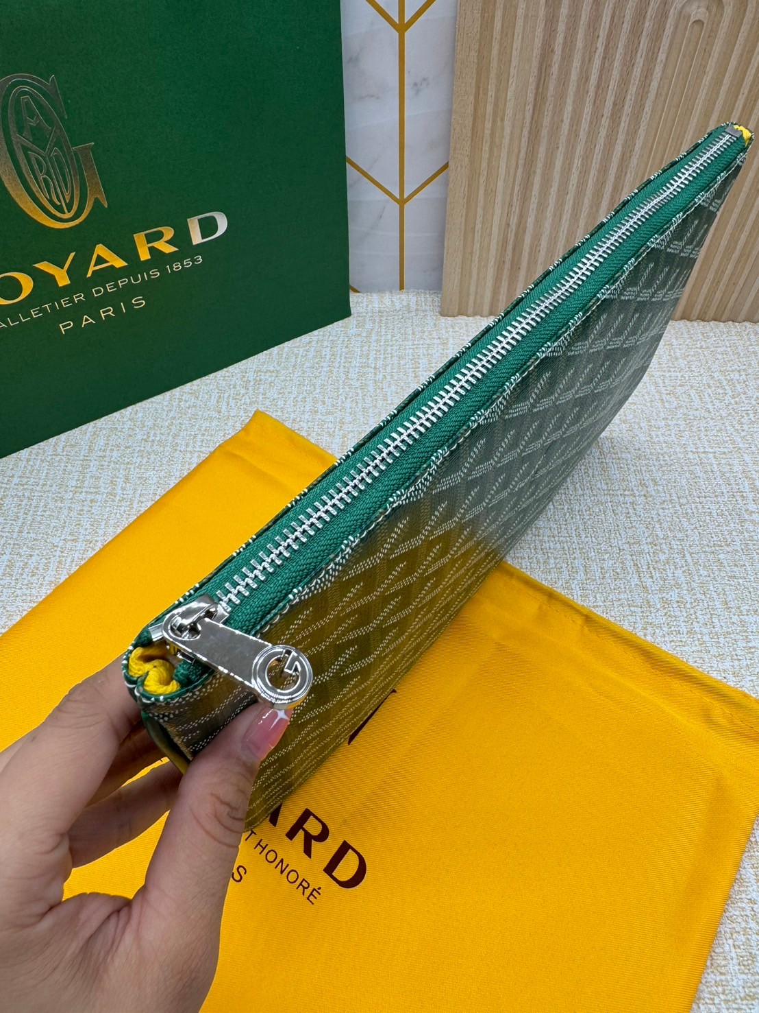 พร้อมส่ง GOYARD CLUTCH BAG unisex 30cm กระเป๋าคลัช ใช้ได้ทั้งชายหญิง เกรดออริ สลับแท้ 1:1 ใช้ต่างประเทศได้ ภาพถ่ายจากงานขายจริง