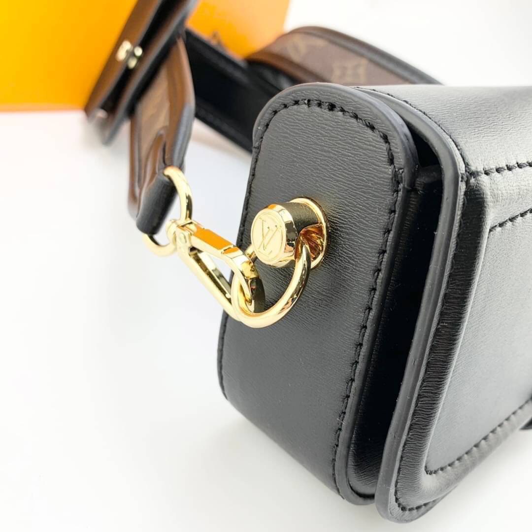 VIP 】Louis Vuitton Officier Pouch With Strap