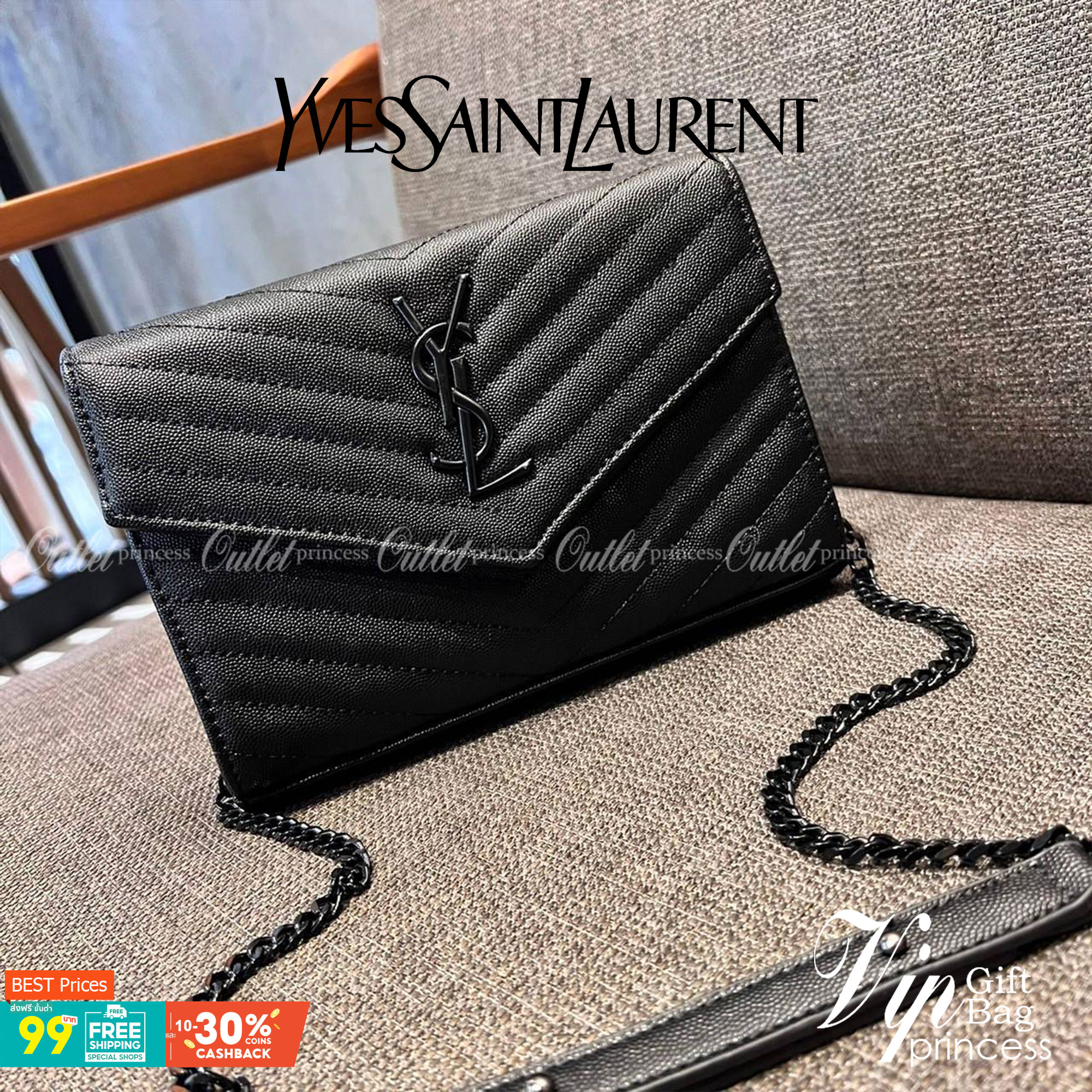 ไม่เคยผิดหวังจริงๆ!! กับรุ่นที่สาวๆรู้กัน Yves Saint laurent clutch bag with chain กระเป๋าสะพายทรง woc สุดฮอต ดีไซน์เรียบหรู โดดเด่นด้วยโลโก้ด้านหน้า เพิ่มดีเทลความผู้ดี วัสดุหนัง pepble ทนทาน ใช้งานง่ายเพียงแค่เปิด-ปิดด้วยกระดุมแม่เหล็ก ภายในแบ่งสัดส่วนไ