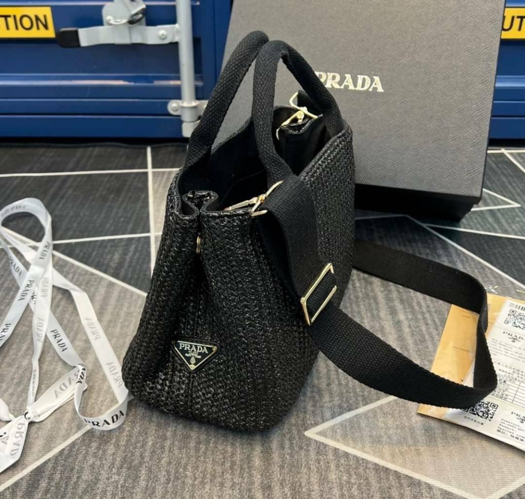 VIP 🥂 PRADA shopping summer bags / Prada Tote Bag 12" กระเป๋าสานสีโทนน่ารัก จุของได้เยอะ ภาพสินค้าถ่ายจากงานขายจริง พร้อมส่ง