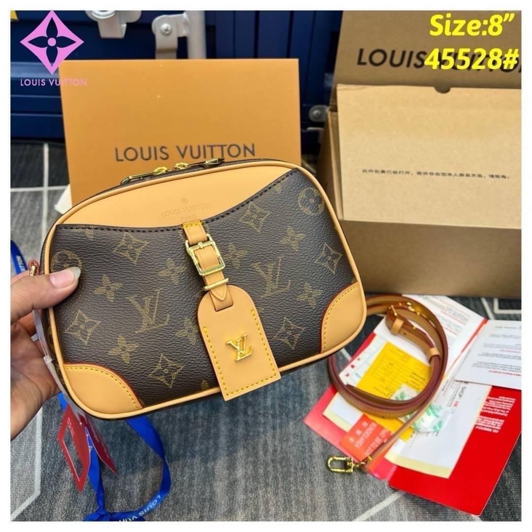 LV Deauville Mini Monogram Canvas bag กระเป๋าสะพายทรงกล่อง ไซส์เล็กกะทัดรัด The Best Seller ที่สาวๆตามหา พกพาสะดวก รูปทรงสวยหรู