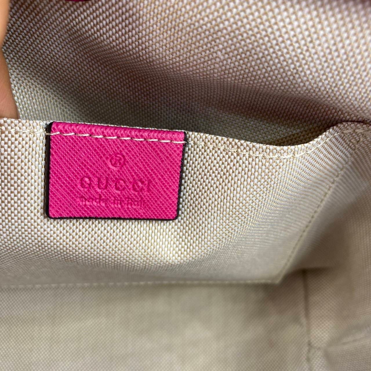 VIP 】Animal-Friendly Gucci Kid GG Supreme Tote Bag งานหนังแท้ทรงตั้งสวย ขนาดกะทัดรัด จุของได้เยอะ ใช้ได้ทั้งเด็กและผู้ใหญ่ น่ารักมากค่ะ **ขายดีตลอดกาล**