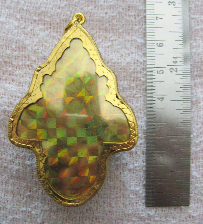 สินค้าหมดค่ะ จี้เศียรพระพิฆเนศสีเขียวประดับพลอยเลี่ยมทองไมครอนพร้อมใบคาถาค่ะ