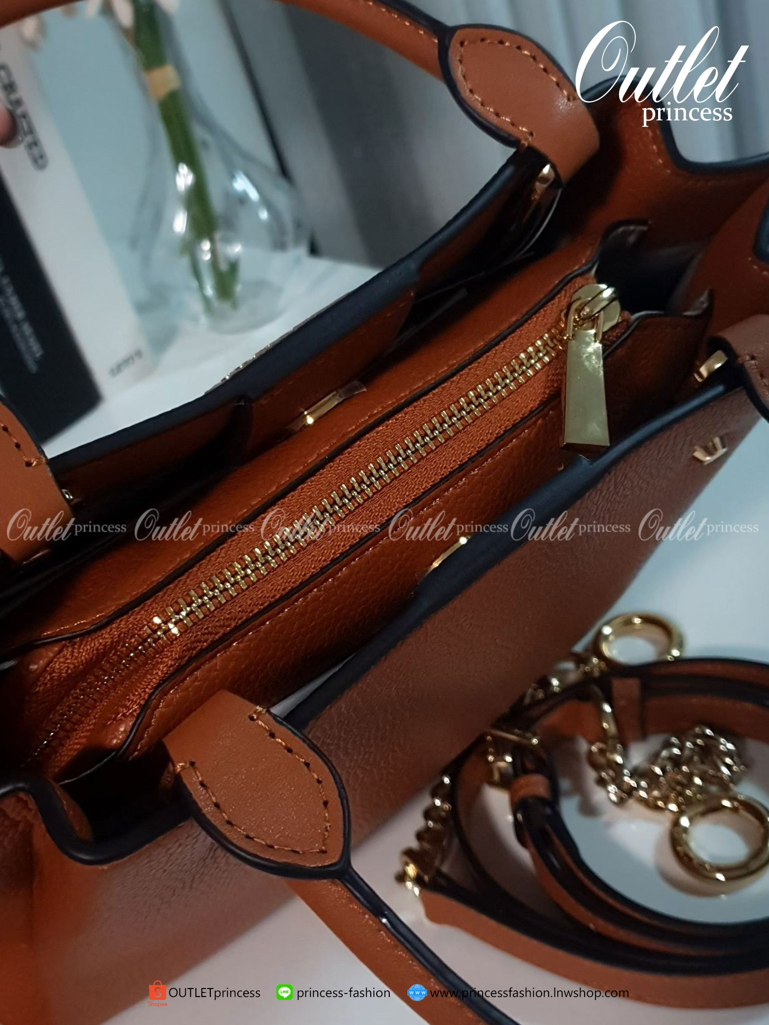 ของแท้ 100% NEW COLLECTION!! MICHAEL KORS GENIE LEATHER BAG สีน้ำตาล