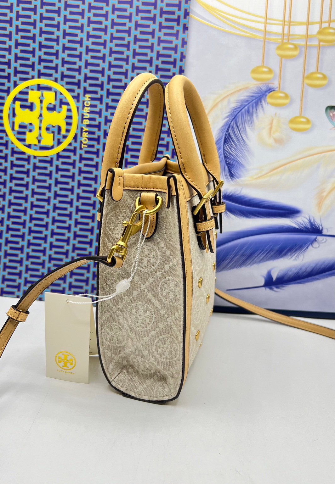 TORY BURCH Mini T Monogram Tote ivory multi heart shape / Tory Mini Tote Bag กระเป๋าทรงโท้ทมินิแต่งหัวใจสีทองสวยหรู น่ารักรุ่นใหม่ล่าสุด เกรดท็อปออริ เทียบแท้ 1:1 เกรดดีสุด ใช้งานต่างประเทศได้