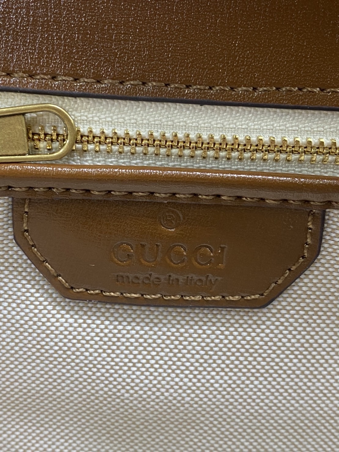 หนังแท้ Gucci Bamboo 1947 small top handle bag พร้อมส่งที่ไทย