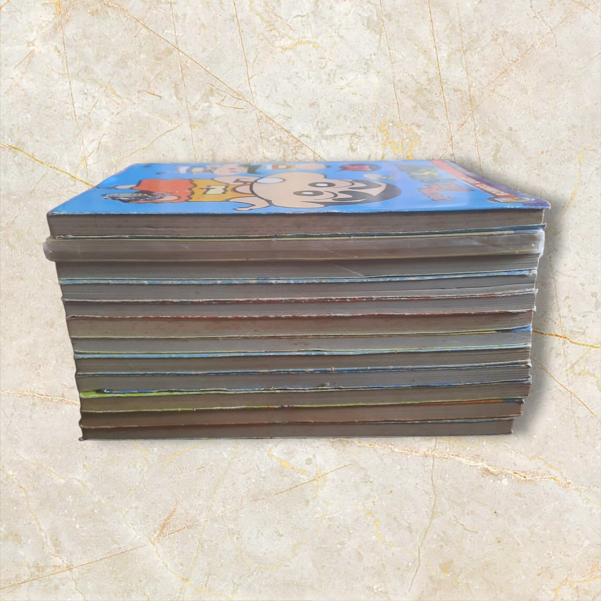 เครยอนชืนจัง .เล่ม 2-31 (ขาดเล่ม 1,4-17,21,27,28,30,) สภาพสะสม