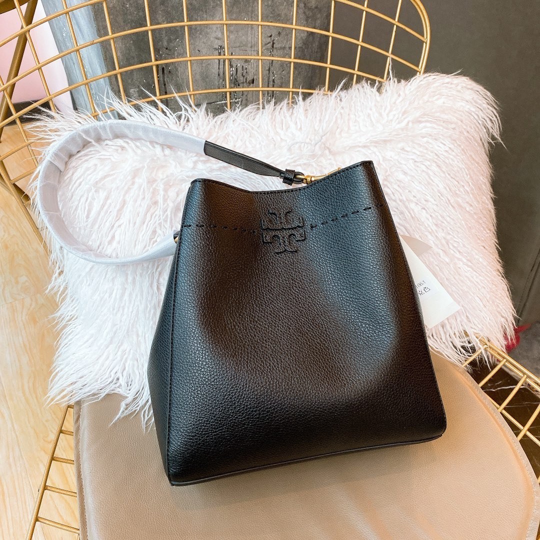 ของแท้ 💯% TORY BURCH MCGRAW MINI BUCKET BAG กระเป๋าสะพาย *วัสดุหนังวัวแท้ หนังนุ่ม หนังหอม น้ำหนักเบามากกก!! หนังลื่น นิ่มสวยมากๆ