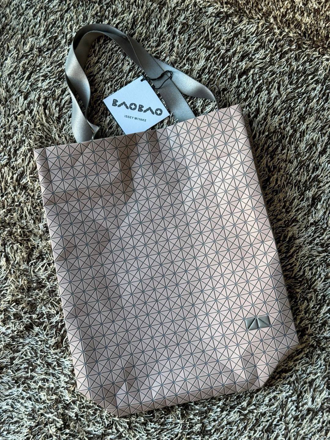 พร้อมส่ง 5 สี Baobao Issey Miyake Cart S geometric tote bag กระเป๋าถือทรงโท้ทลายเรขาคณิต 🧡 เกรดออริจินอล 1:1 สลับแท้ ใช้งานต่างประเทศได้