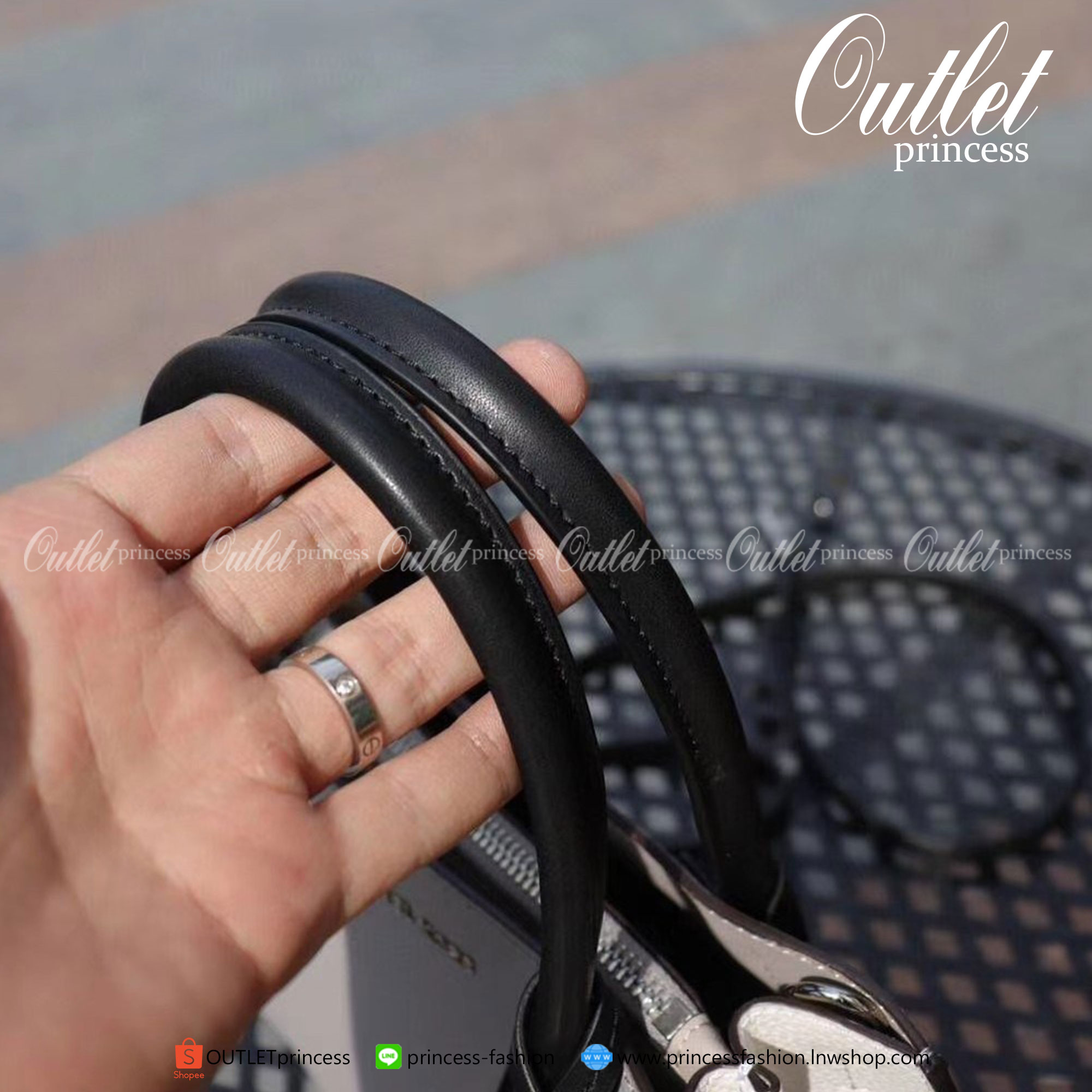 ของแท้ 100% Micheal Kors Genuine Leather Handbag (The Mercer Collection⚡️)