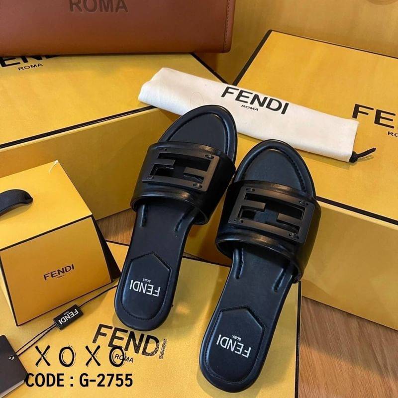 Fendi Sandals แตะฉลุโลโก้ งานชนช้อป งานจริงสวยมาก แอดมินบอกเลยต้องมี แมทส์ชุดง่าย น้ำกนักเบา
