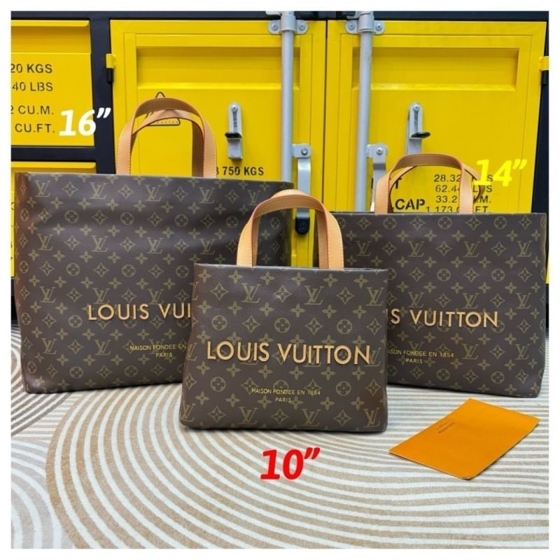LV Shopper Tote Bag กระเป๋าถือทรงโท้ทช็อปปิ้งสุดหรู คลาสสิค เรียบหรูเป็นเอกลักษณ์ ในเทศกาล The Luxe Shopping Bag is Back