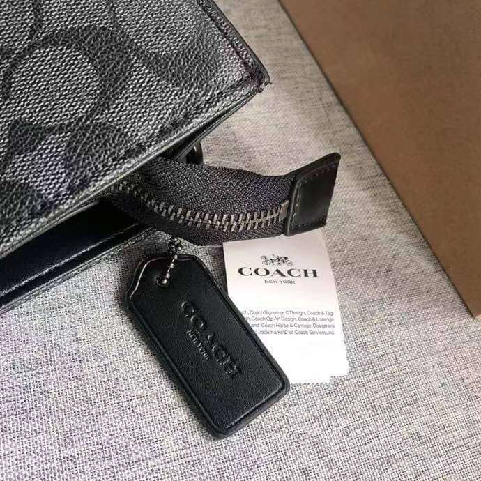 COACH GRAHAM STRUCTURED TOTE IN SIGNATURE CANVAS WITH VARSITY STRIPE C3232