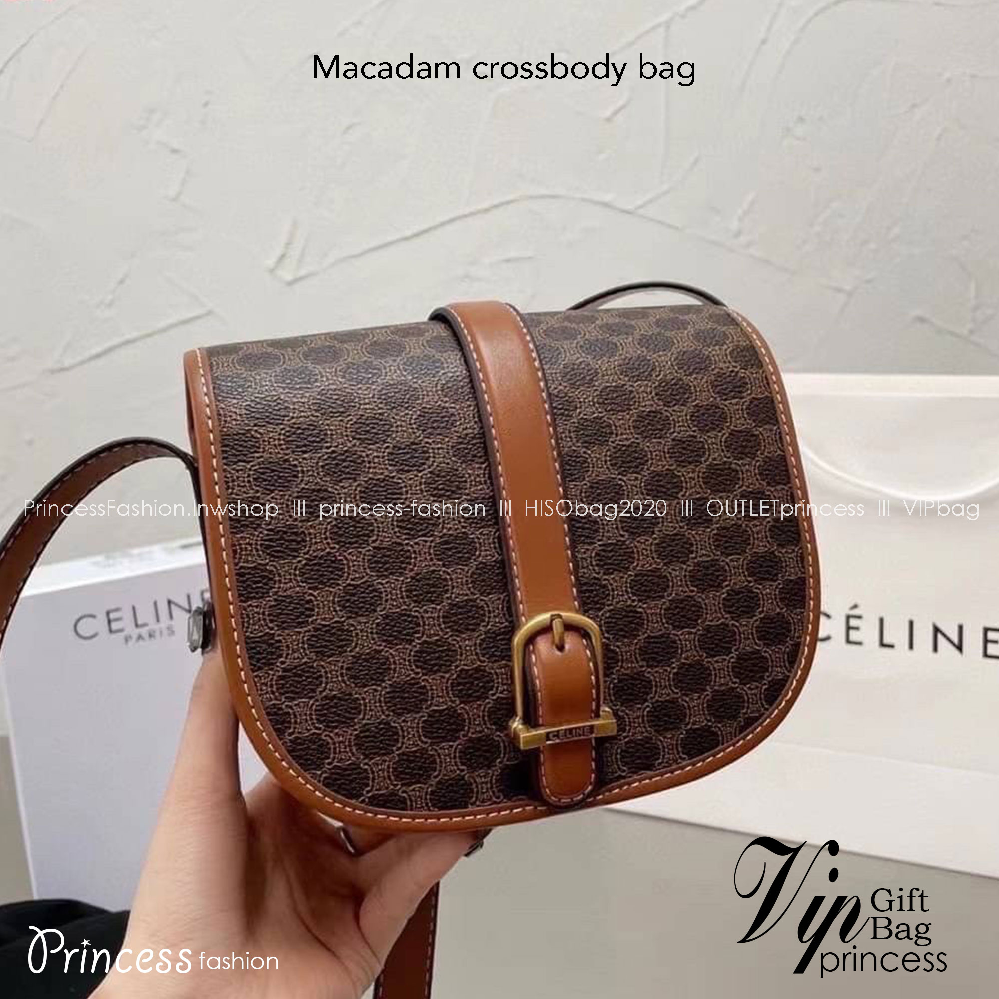 CELINE VINTAGE / CELINE Macadam crossbody bag / CELINE FOLCO BAG IN TRIOMPHE CANVAS กระเป๋าสะพายสไตล์วินเทจ หากใครที่กำลังมองหากระเป๋าสะพายข้าง ขนาดกะทัดรัด และเรียบหรู ต้องใบนี้เลยค่ะ
