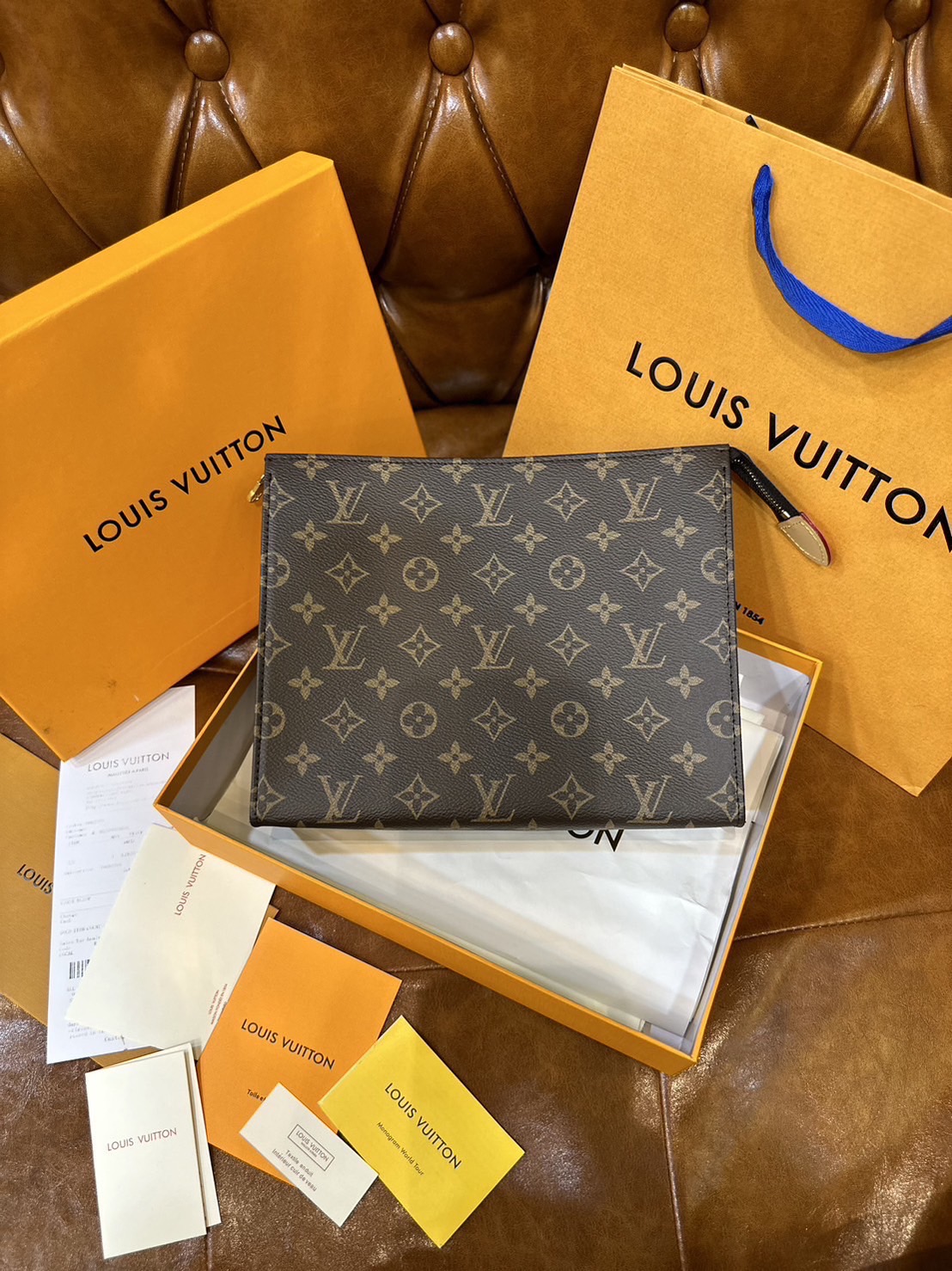 LV Pochette Voyage MM / LV Clutch กระเป๋าถือทรงคลัช ทรงพอช เกรดออริ สลับแท้ 1:1 ใช้ต่างประเทศได้ ใช้ได้ทั้งชายหญิง