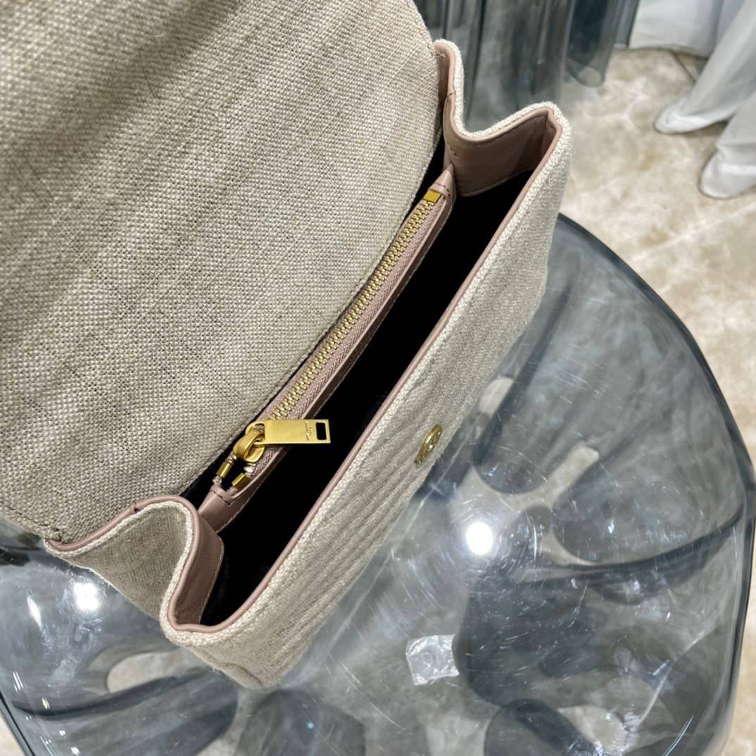 YSL Medium College Denim Shoulder Bag เกรดเทพออริจินอล 1:1 ใช้งานต่างประเทศได้ กระเป๋าสะพายทรงสุดฮอต ดีไซน์เรียบหรู โดดเด่นด้วยผ้าเดนิมสีเบจอย่างดีเต็มใบ