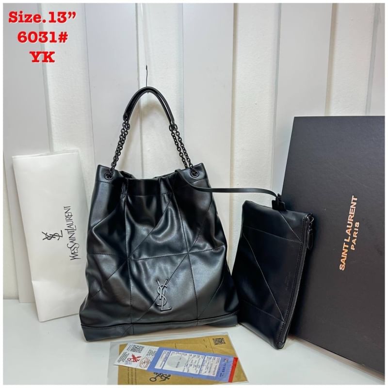 YSL JAMIE 4.3 POCHON / YSL TOTE BAG กระเป๋าสะพายทรงโท้ทรุ่นใหม่ ใบใหญ่งานหนังเต็มใบ รูปทรงใช้งานง่าย ด้านในกว้างมาก จุของได้เยอะ แถมใบลูกไว้ใส่ของจุกจิกได้อีก คุ้มค่าที่สุด