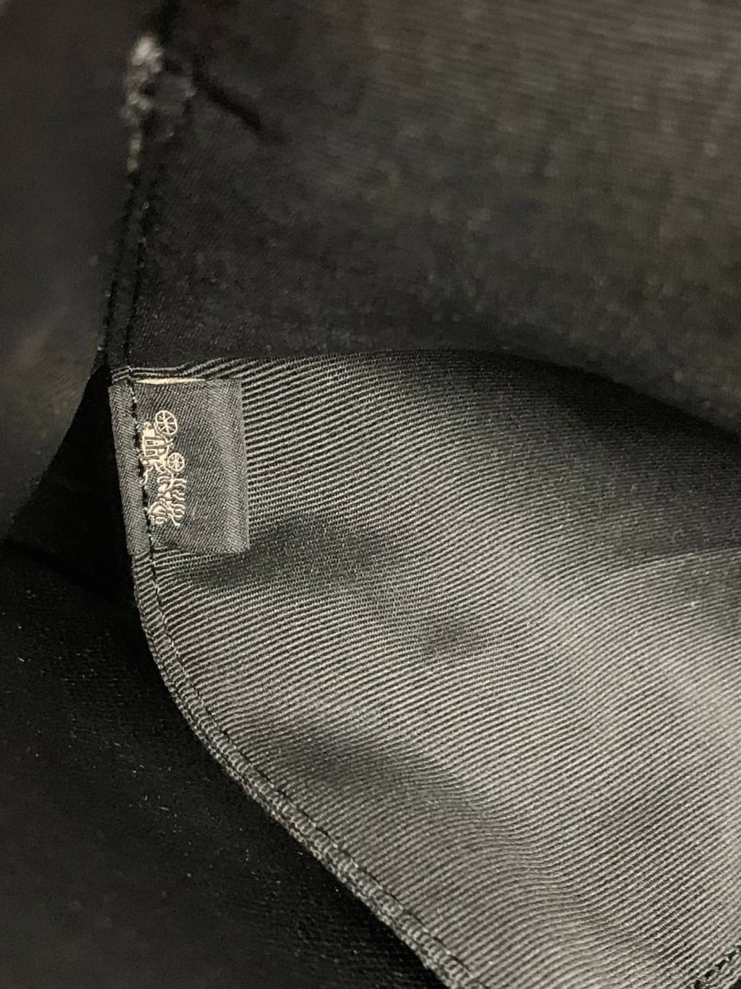 COACH TOWN BUCKET BAG WITH HORSE AND CARRIAGE PRINT ((2081-236)) 🔺กลับมาแล้ว ตามคำเรียกร้องค่ะ! กระเป๋าคล้องไหล่//สะพายข้างได้ วัสดุ pvc อย่างดี หนังนิ่มป่องพองตัวสวยงาม ลายรถม้าทั้งใบค่ะ ภายในกระเป๋าแบ่งเป็น2ช่องหลัก เปิดปิดแบบกระดุมแม่เหล็ก ภายใ