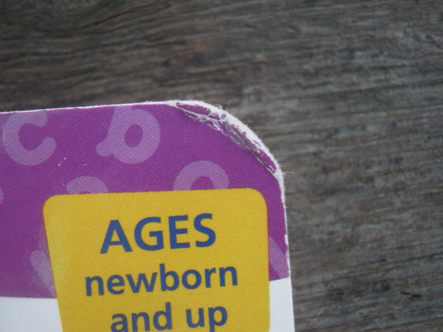 Baby Einstein Mirror Me ! A Mirror Book หนังสือเสริมพัฒนาการเด็กมือสอง