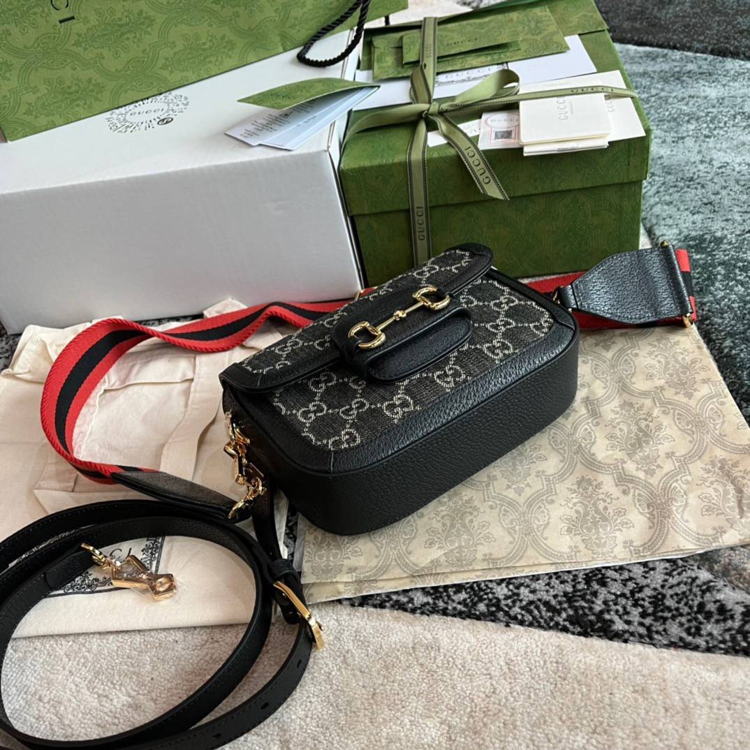 Gucci Horsebit 1955 mini bag GG Denim Jacquard Bag พร้อมส่ง เกรดท็อปออรินอล งานเหมือนสุด หนังแท้ สวยงามตามรูป TOP ORIGINAL 1:1 เกรดเทียบแท้ ใช้สลับแท้ได้ ใช้งานต่างประเทศได้