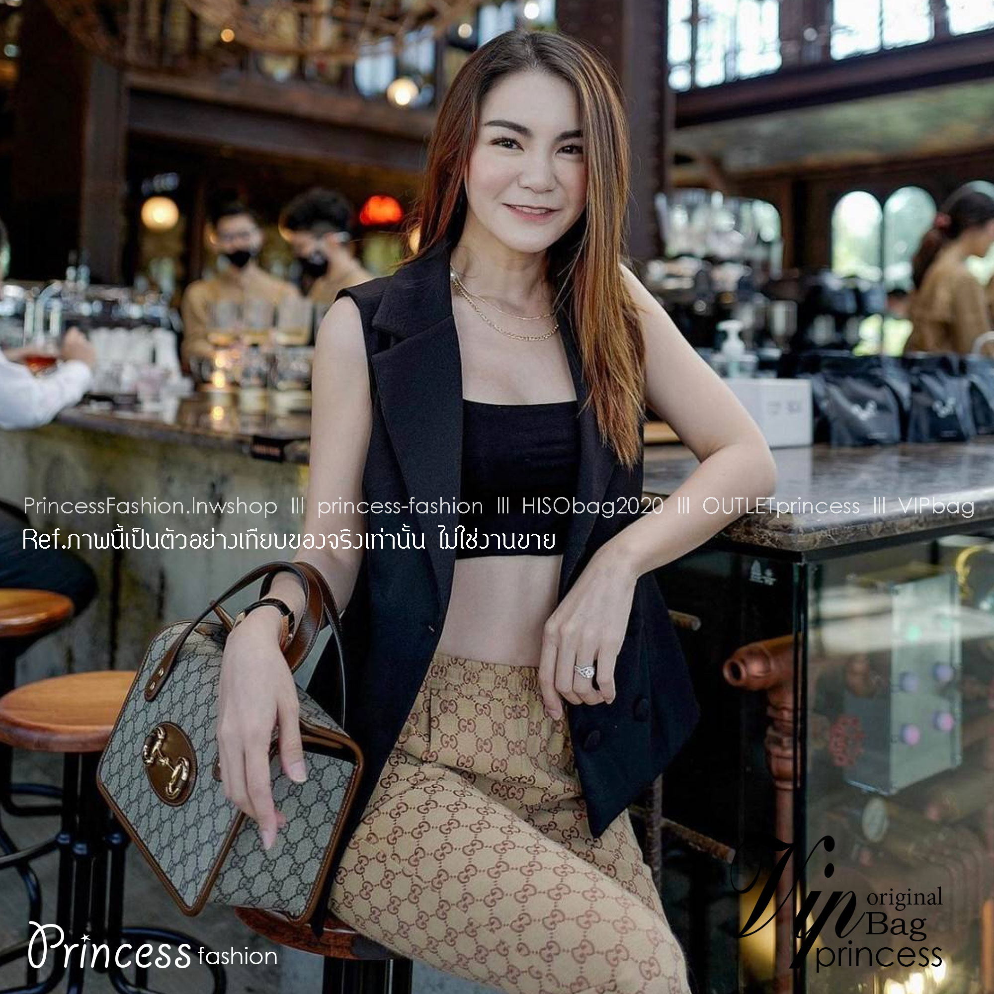 GUCCI Horsebit 1955 mini leather-trimmed printed coated-canvas tote / GUCCI Horsebit 1955 mini top handle bag กระเป๋าสะพายทรงกล่อง พร้อมสายสะพายยาว งานเปิดด้านบน หน้าติดอะไหล่ horsebit สีทองปั้มทุกจุด สวยหรูดูดีมากค่ะ