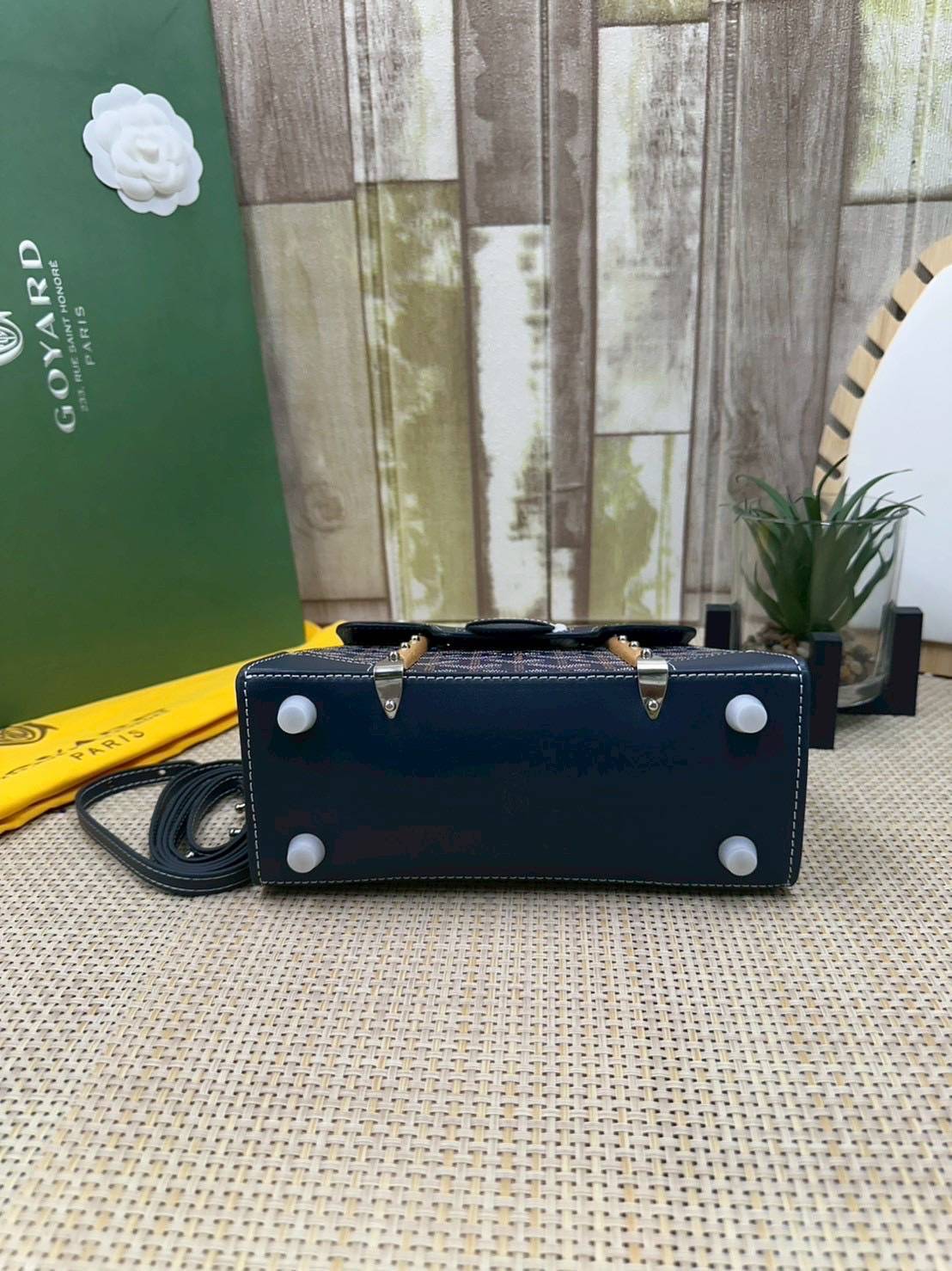 10 สี ORI หนังแท้ | GOYARD Saïgon Souple Mini Bag 20cm กระเป๋าถือ/สะพายดีไซน์หูจับไม้เป็นเอกลักษณ์ที่สวยหรูหราสง่างาม