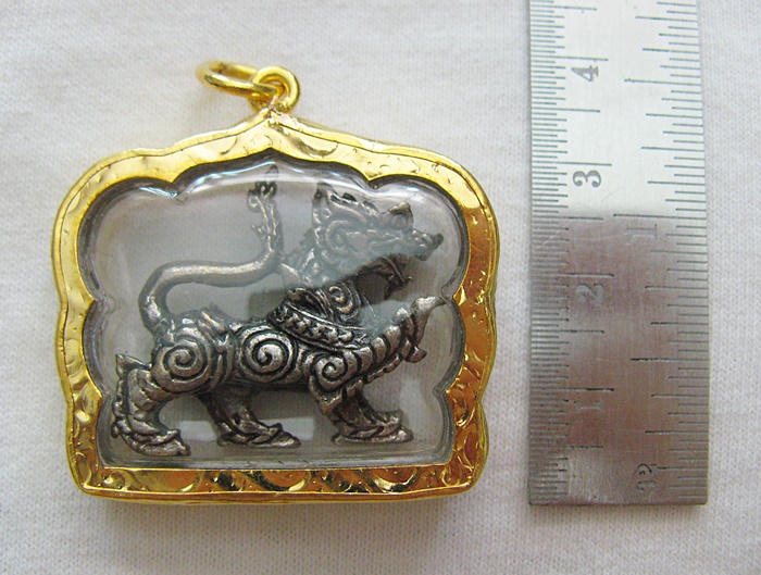 สินค้าหมดค่ะ จี้สิงห์เนื้อเงินรมดำเสริมโชคลาภเลี่ยมทองไมครอนค่ะ