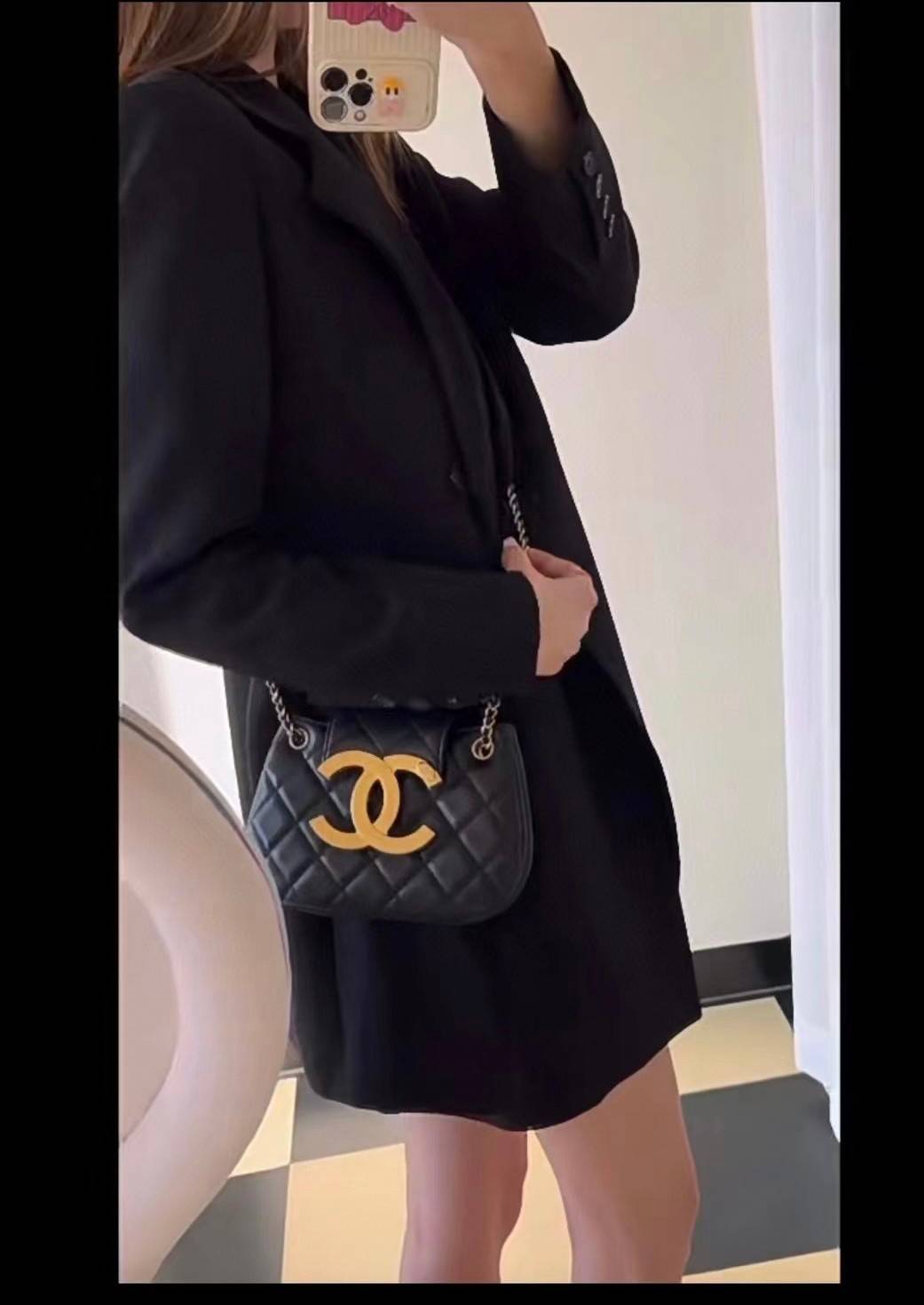 Chanel 24C bag / CHANEL WITH CHAIN / CHANEL Casual Style กระเป๋าสะพายหนังนิ่มลื่นเงาสวย Plain Leather Party Style Office Style เกรดออริ ใช้งานต่างประเทศได้
