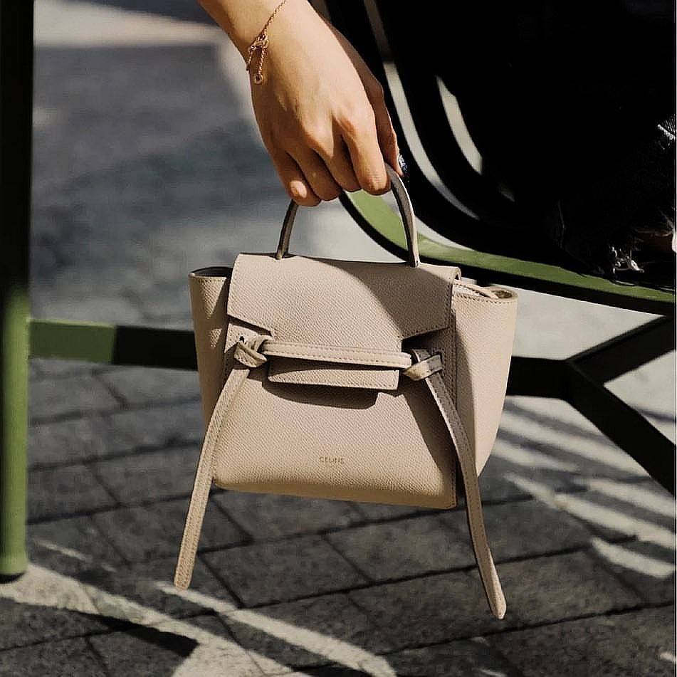 พรีเมี่ยมกิ๊ฟแท้ 100% 】CELINE HANDLE AND CROSSBODY BAG VIP GIFT WITH PURCHASE (GWP)