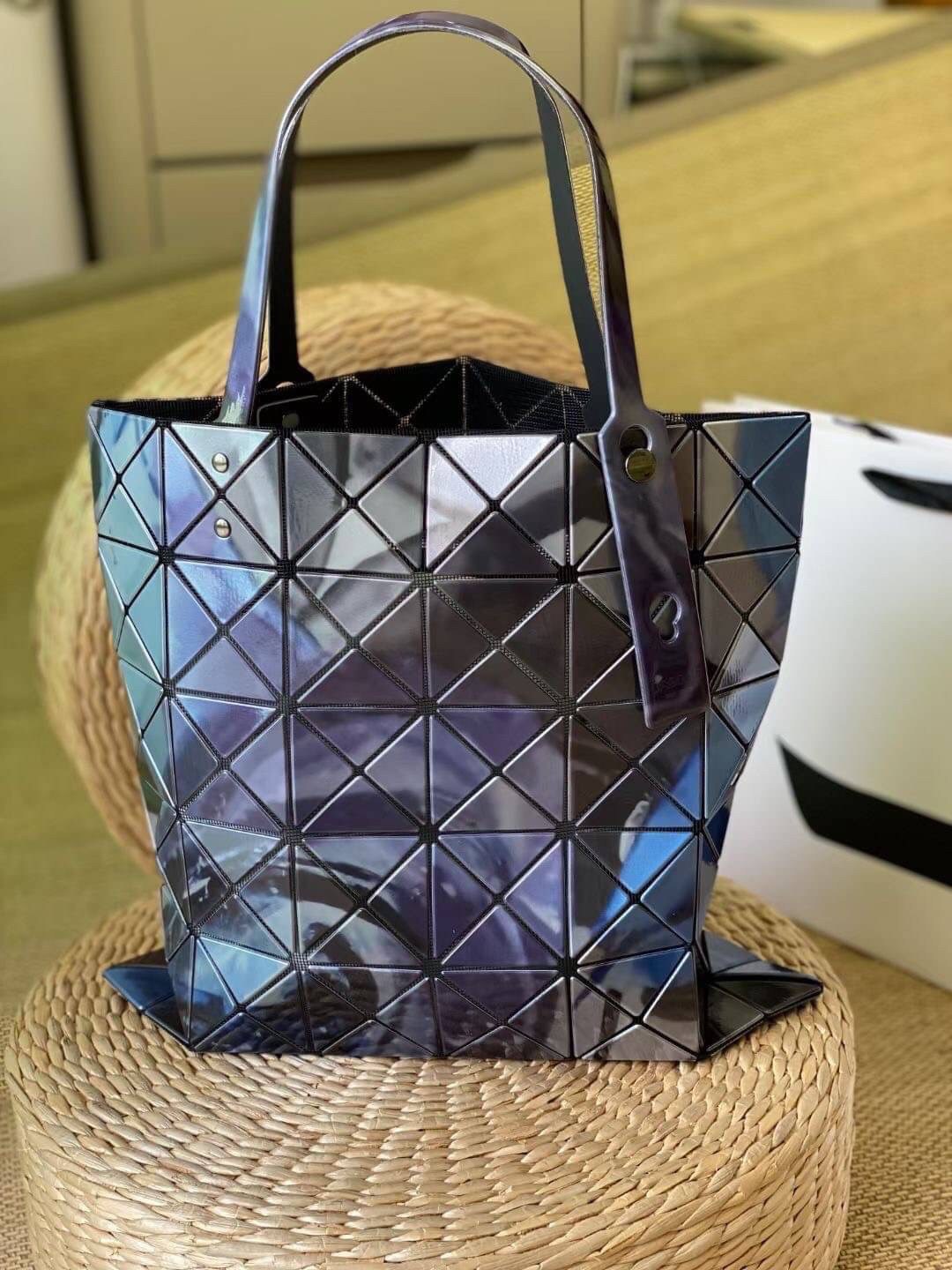 VIP GIFT 】ISSEY MIYAKE BAOBAO TOTE BAG