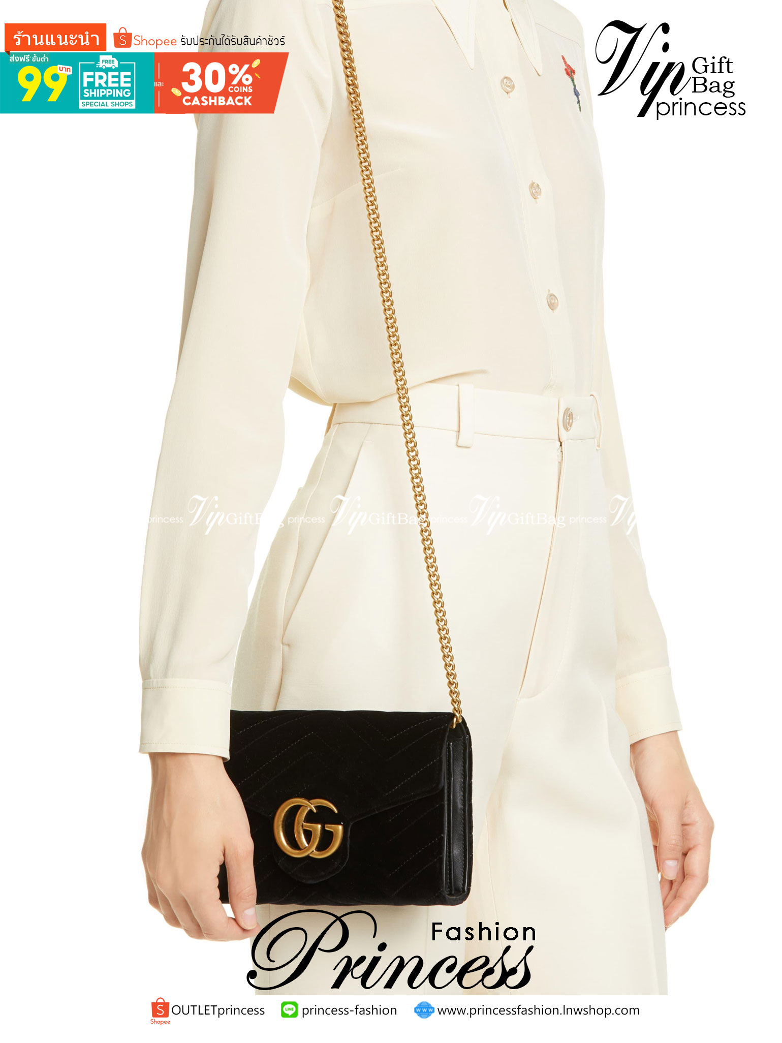 GUCCI Marmont Wallet on chain Leather / GG Marmont Chain Wallet เกรดเทพออริจินอล หนังแท้ งานสวยน่ารักมาก ใส่โทรศัพท์ได้ทุกรุ่น หนังวัวแท้นิ่มมาก ใส่การ์ด ใส่บัตร ได้เยอะมากๆ ฝ่าปิดแบบกระดุมใช้งานง่าย *กระดุมมีโลโก้ Gucci * งานสวยละเอียดยิบย่อยทุกจุด ภาพถ่