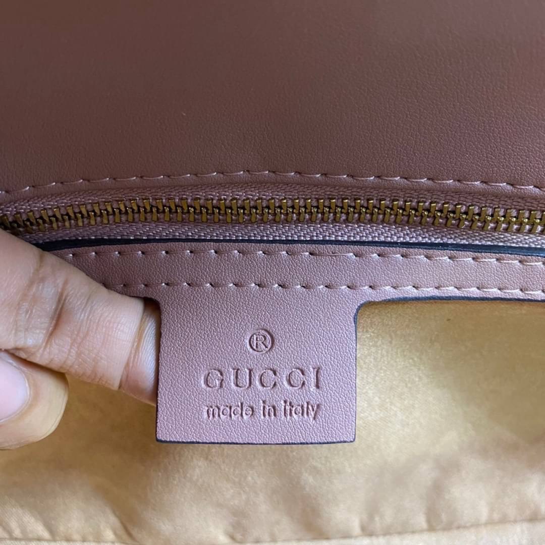 หนังแท้ GUCCI GG Marmont small shoulder bag 26cm ภาพสินค้าถ่ายจากงานขายจริง ใช้งานต่างประเทศได้ค่ะ