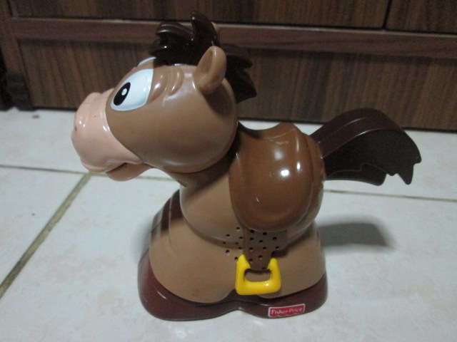 Fisher Price Disney Toy Story 2 Bullseye Horse Flashlight ของเล่นเสริมพัฒนาการสำหรับเด็กมือสอง