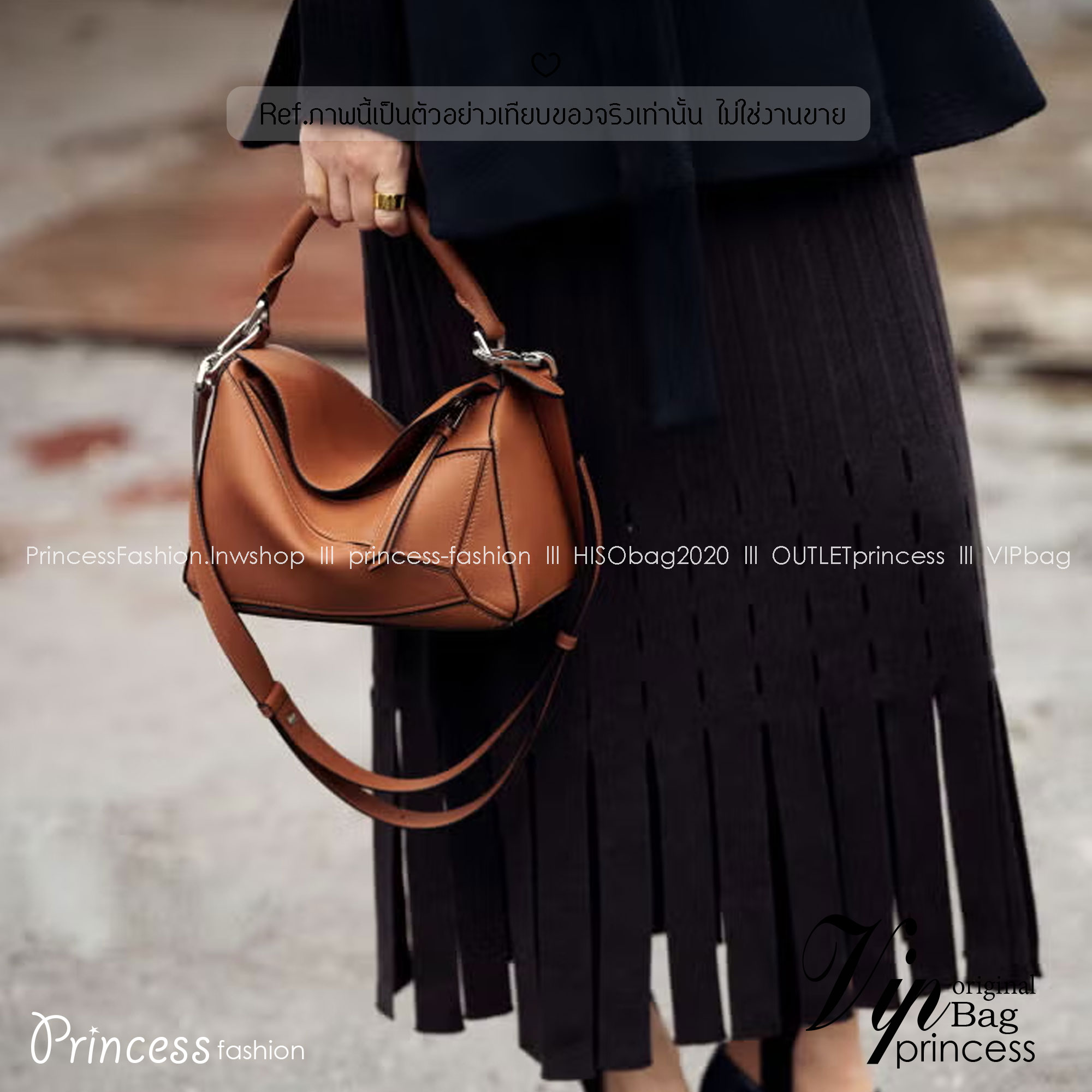 Loewe Puzzle bag กระเป๋าสะพายข้างทรงกล่อง มีให้เลือก 2 ไซส์ สุดยอดแบรนด์ที่ดีไซน์เป็นเอกลักษณ์ โดดเด่น สวยหรู สไตล์พัซเซิลคลาสสิค