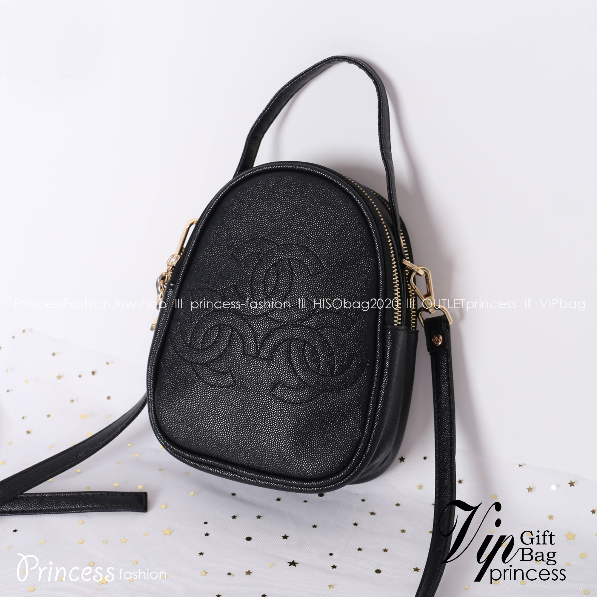 CHANEL Chanel Triple crossbody with two zip กระเป๋าสะพายใช้งานได้ทั้งแบบถือ และสะพาย crossbody หนังลายคาเวียร์