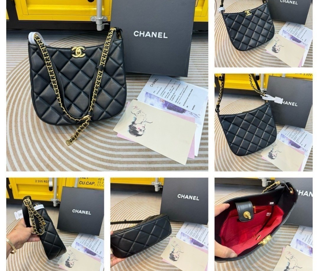 Chanel 22K Hobo Shoulder Bag กระเป๋าสะพายทรงโฮโบทรงสวย หนังเรียบหรูหรา อะไหล่ทองวินเทจ ประดับโลโก้แบรนด์สุดหรูด้านหน้า