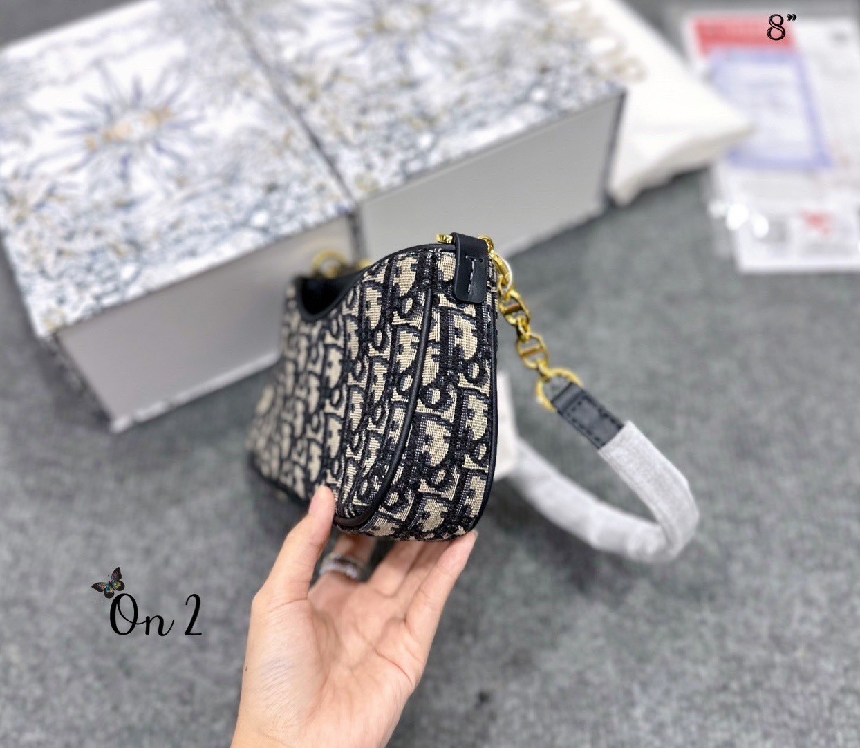 DIOR 30 Montaigne Hobo Avenue Mini Bag | Blue Jacquard กระเป๋าสะพายทรง pouch งาน vintage สไตลคลาสสิค มีใบเล็กด้านในแยกใช้ได้แบบซิปบนสายหนังสายคอลใหม่น่ารักมาก