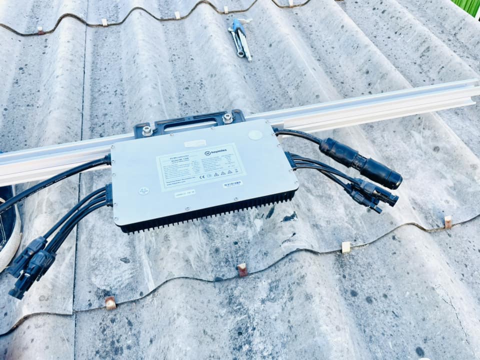 Hoymiles Micro Inverterv On grid อินเวอร์เตอร์ รุ่น MI-1200 (1.2KW)