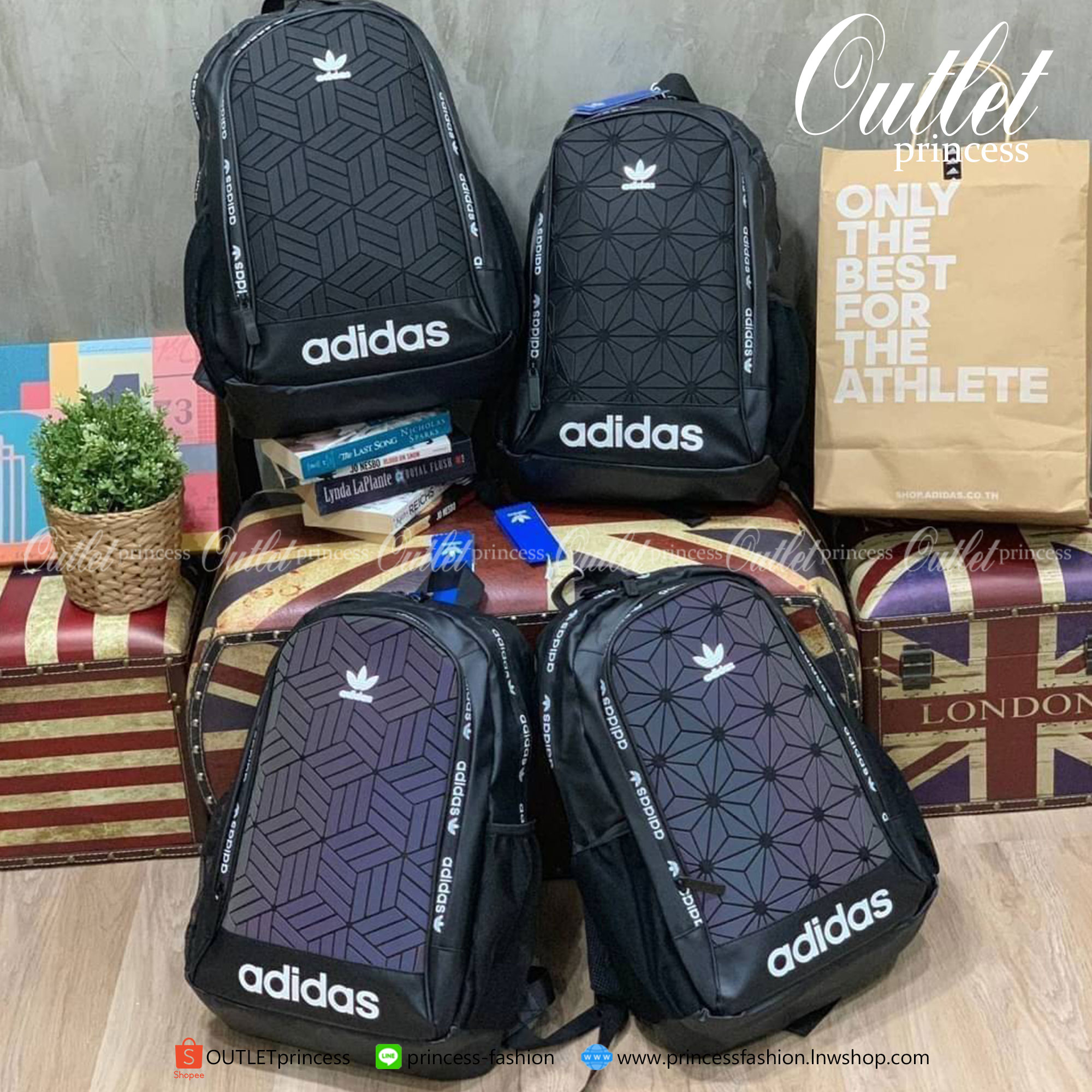 Adidas Originals 3D Backpack กระเป๋าสะพายหลัง 3D ▪️ลายอสมมาตร