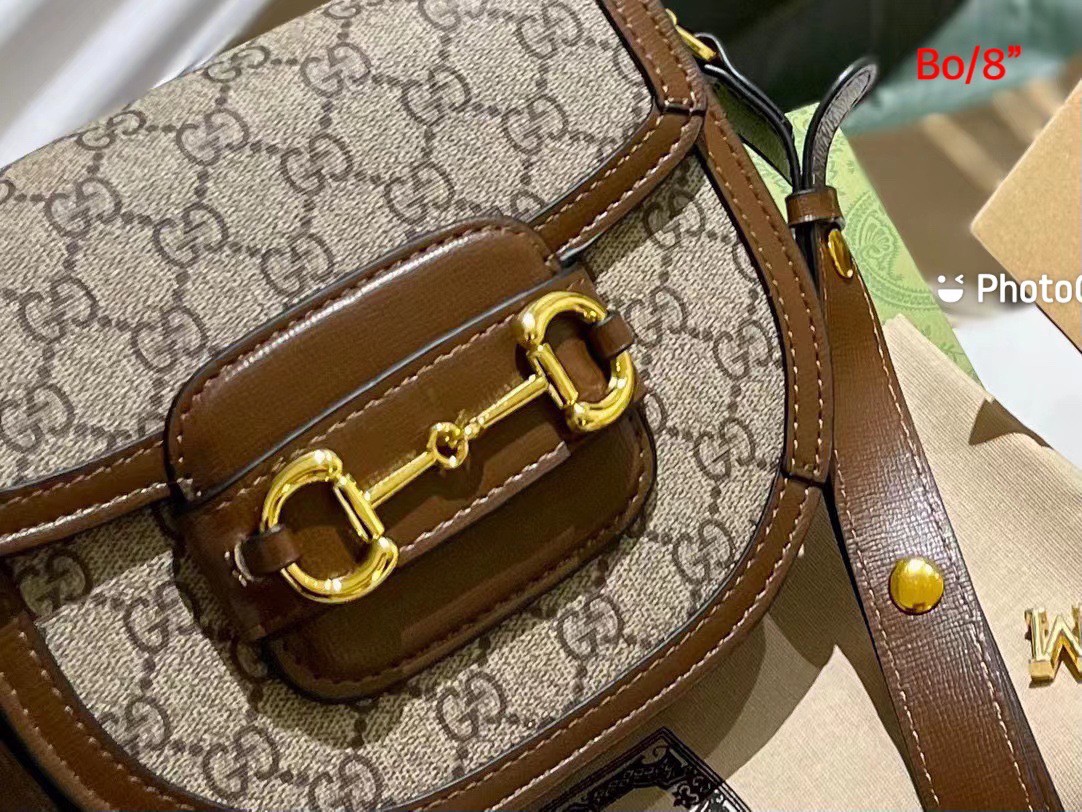 GUCCI HORSEBIT 1955 MINI ROUNDED BAG GG Supreme / GUCCI BAG พร้อมส่งที่ไทย กระเป๋าสะพายสุดคลาสสิค เรียบหรู ดีไซน์ใหม่ลาสุด 2023 **รอบนี้จัดราคาพิเศษสุดคุ้ม งานสวยเกินราคาค่ะ
