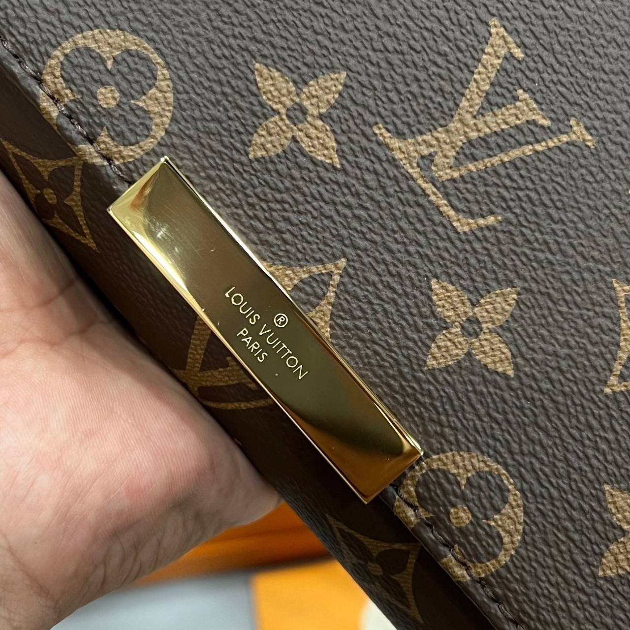 Ori Louis Vuitton favorite / LV Favorite Monogram Damier Ebene MM เกรดออริจินอล ใช้แทนใบจริงได้ ภาพถ่ายจากงานขายจริง ใช้งานต่างประเทศได้ค่ะ