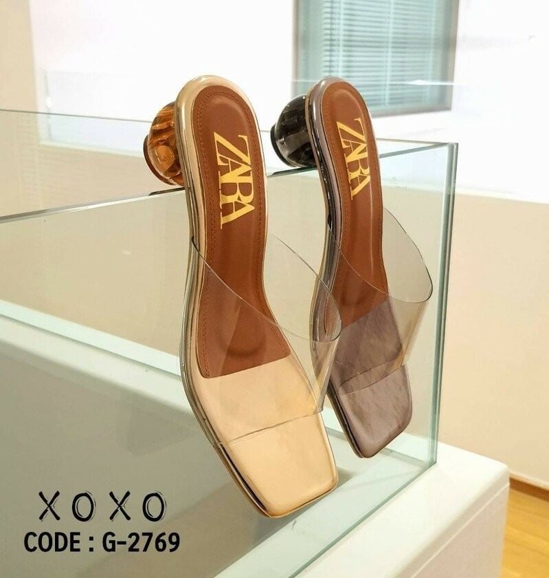 ZARA รองเท้า คัชชูงานสวม คาดพลาสติกใสอย่างดีเนื้อนุ่ม พื้นวัสดุหนัง PU ส้นแก้วสีใส งารจริงสวยมากคะ แมทส์ชุดง่าย น้ำหนักเบา