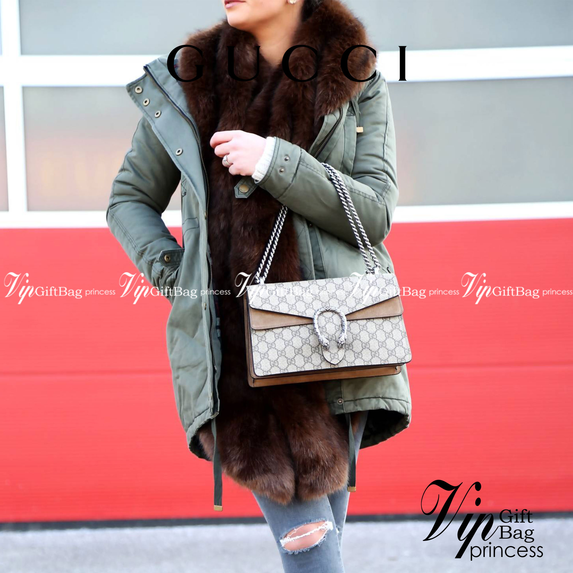 Gucci Small Dionysus GG Shoulder Bag ฮอตสุดไม่มีใครเกิน สวยจริงไม่ทิพย์!! GC CROSSBODY BAG WITH GWP สุดคุ้มจาก duty free กับกระเป๋าสะพายรุ่นที่สาวๆต้องไม่พลาด!! ดึงดูดและสะกดสายตาด้วยอะไหล่ดีเทลหรูรูปหัวสิงโต วัสดุหนังแคนวาส ทนทาน ดูแลรักษาง่าย เปิด-ปิดด้