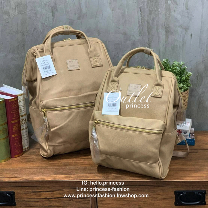 Anello polyurethane leather rucksack รุ่น Mini และ Classic กระเป๋าเป้จากแบรนด์เล็กๆมาสู่แบรนด์ดังทั้งในไทยและญี่ปุ่น วัสดุหนังpuแต่งลายหินอ่อนหนังนิ่ม กันน้ำได้ ภายในมีช่องเล็ก2ช่อง เปิดปิดด้วยซิปคู่ ปากกระเป๋าเป็นโครงสะดวกต่อการหยิบจับของภายใน ด้านข้างมี