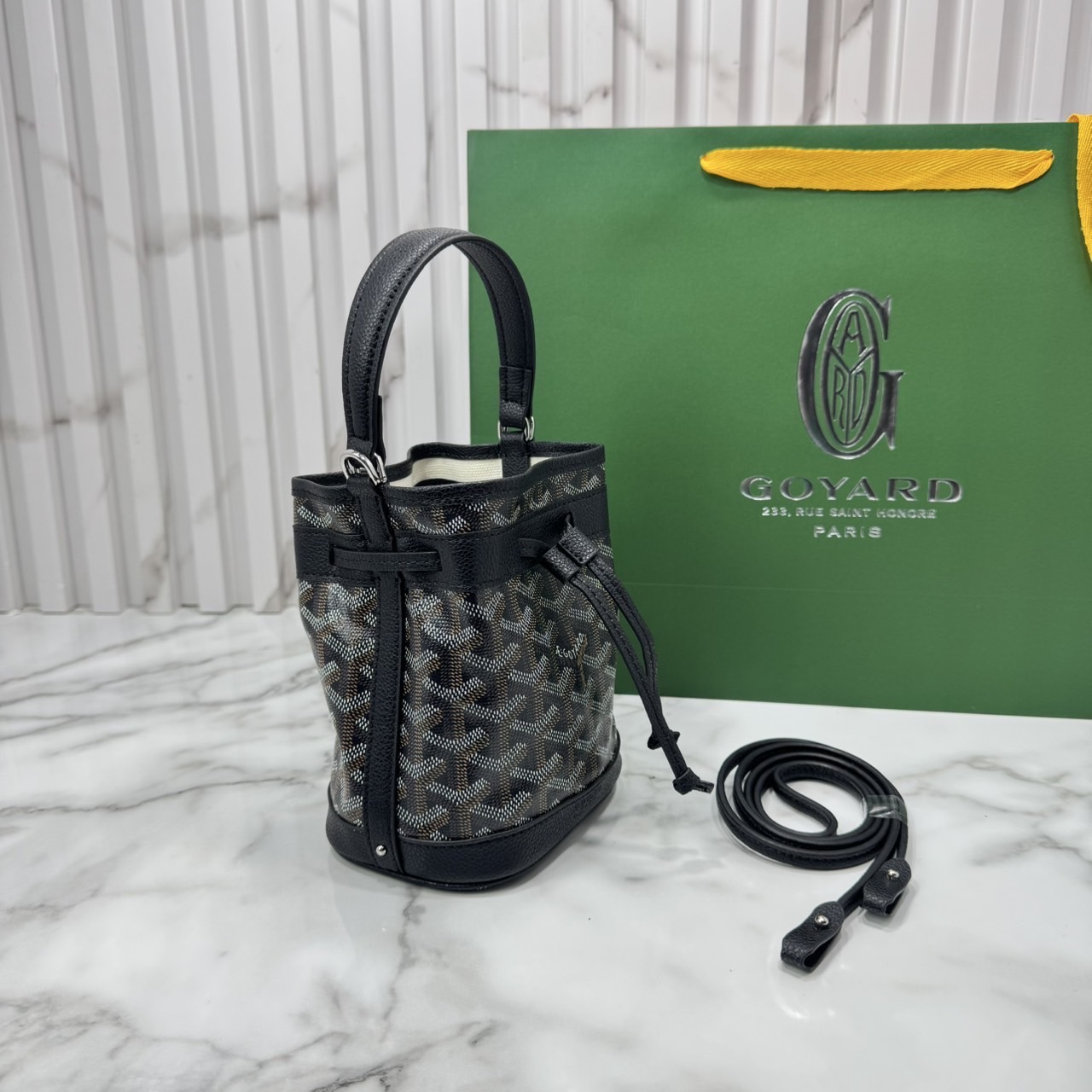 RI หนังแท้ | Goyard Petit Flot Mini bucket bag กระเป๋าสะพายทรงบัคเก็ต ไซส์มินิ ดูผู้ดีในตัว วัสดุหนังแคนวาสพิมพ์ลายสวยคม