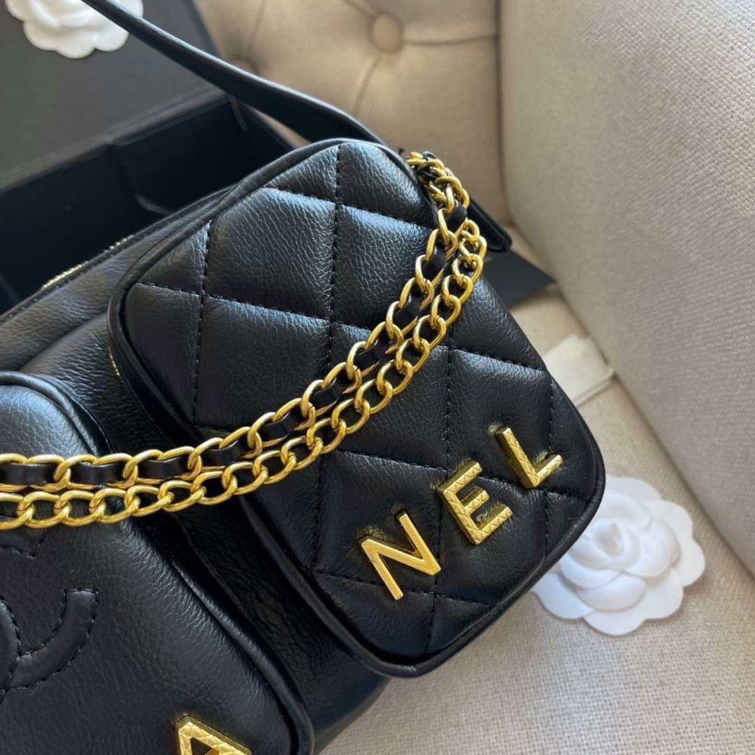 CHANEL vip for lady crossbody & shoulder bag Size : 9”