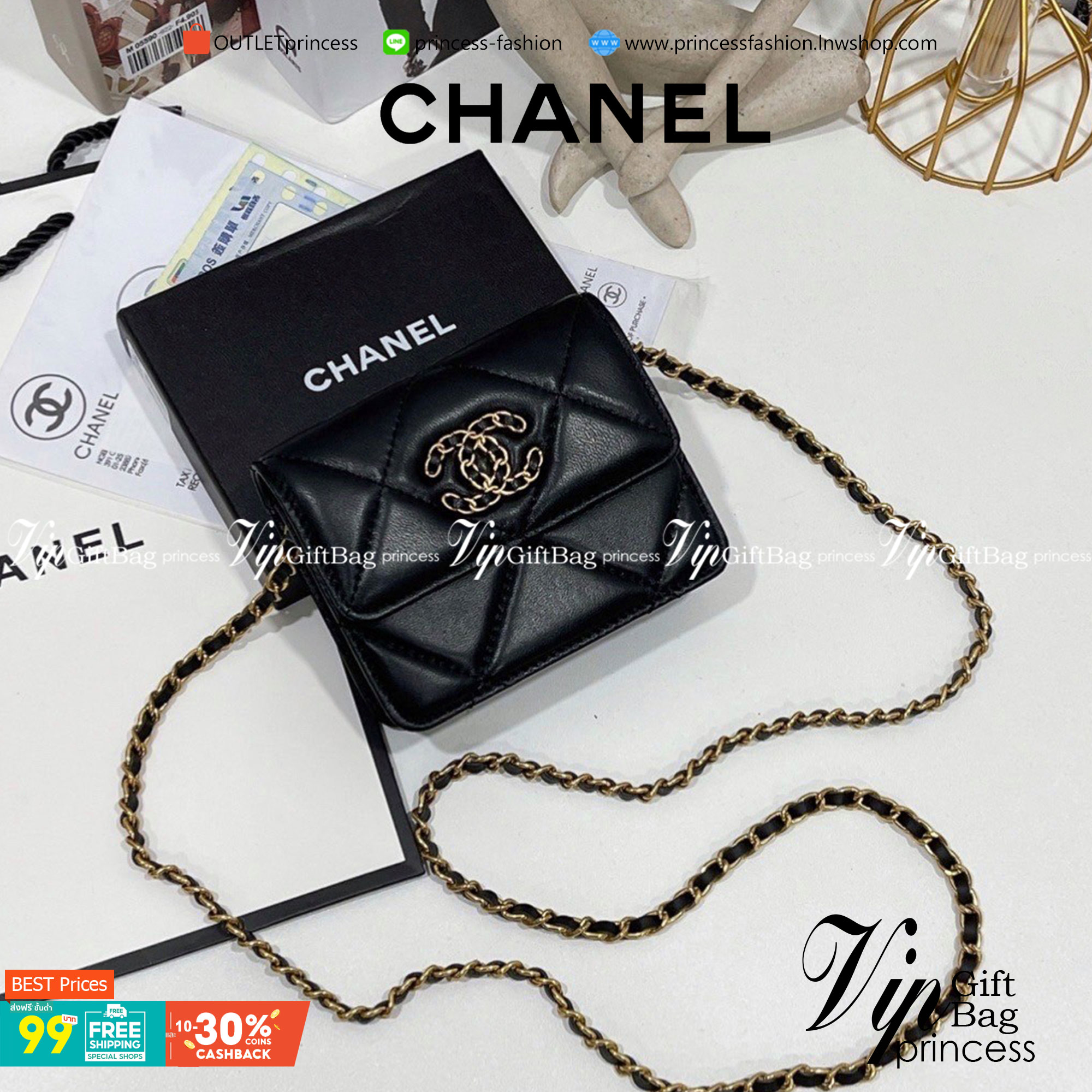 VIP 】CHANEL BLACK WALLET MINI BAG VIP GIFT WITH PURCHAS-GWP รุ่นยอดนิยมไอเท็มฮิตวัสดุหนังคาเวียร์สวยคลาสสิคเปิดปิดด้วยฝาปิดกระดุมด้านหน้ามีโลโก้แบรนด์อะไหล่ทองสวยหรูดูดีมาพร้อมสายโซ่ทองร้อยหนังจะสะพายไหล่ หรือ Crossbody ก็ดูดี ภายในมีโลโก้และช่องแบ่งสามาร